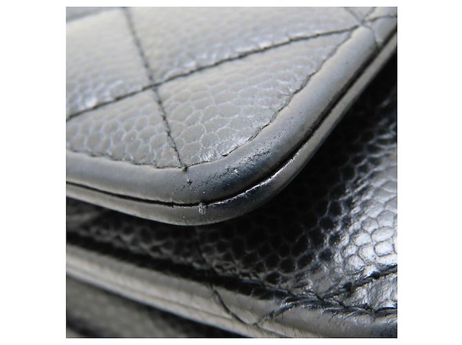 Portafoglio con catena in pelle di vitello martellata nera Chanel Nero - vista 22