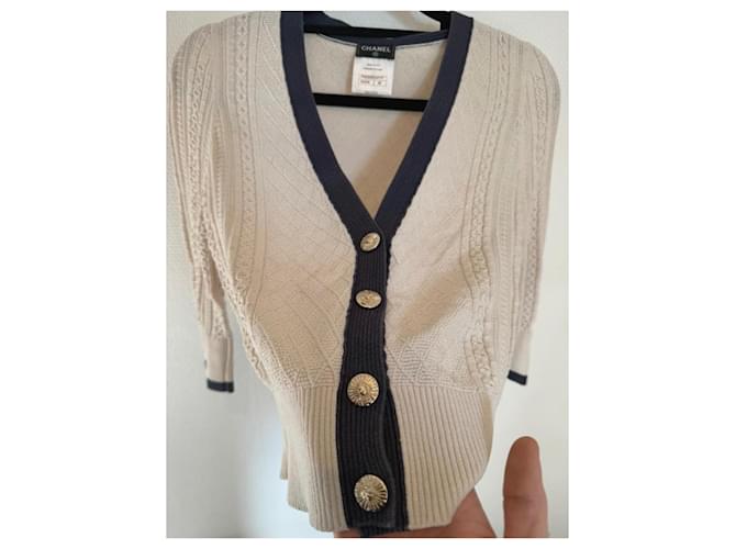 Chanel Strickjacke V-Ausschnitt Beige Dunkelblau - Ansicht 4