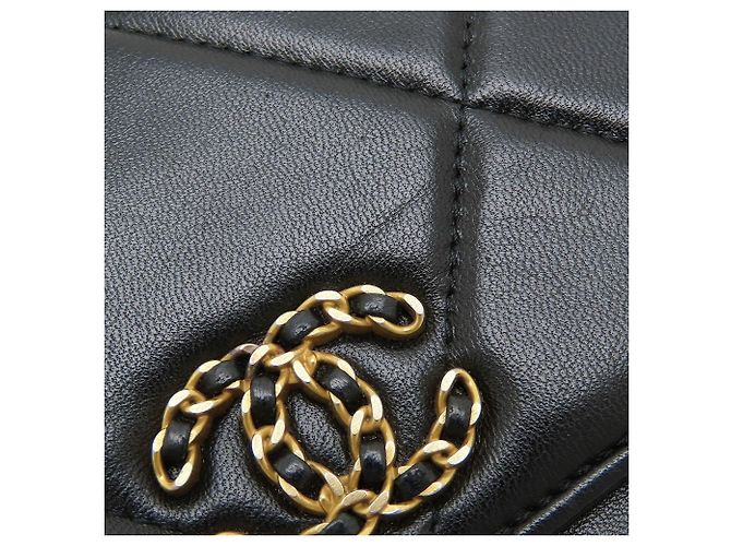 Portafoglio con catena in agnello nero Chanel - vista 26