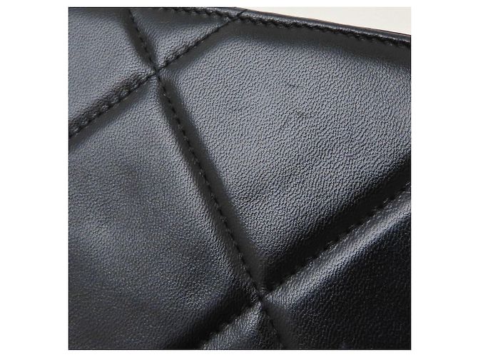 Portafoglio con catena in agnello nero Chanel - vista 29