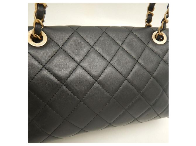 Borsa a tracolla Chanel in agnello nero - vista 14