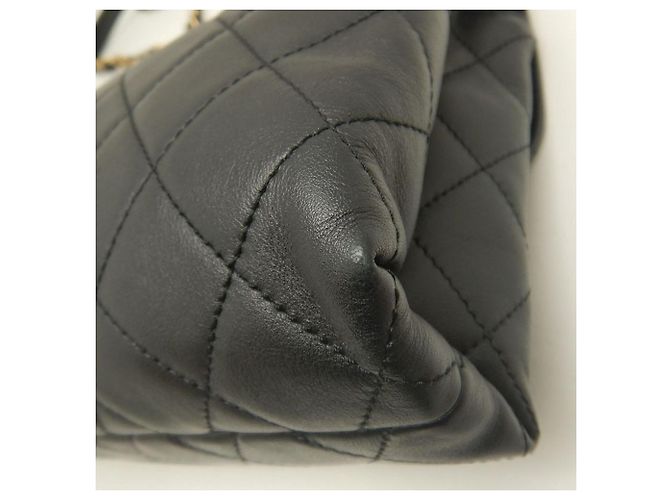 Borsa a tracolla Chanel in agnello nero - vista 19