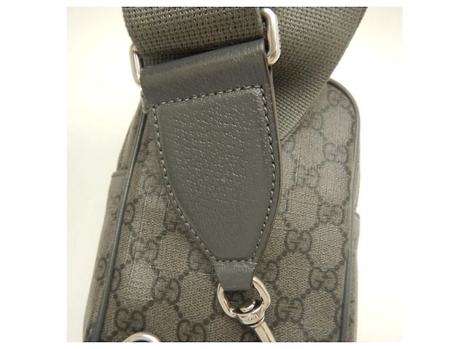 Gucci GG Supreme Sling Bag Brown - view 10