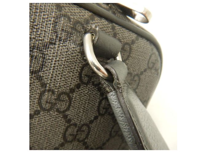 Gucci GG Supreme Sling Bag Brown - view 11