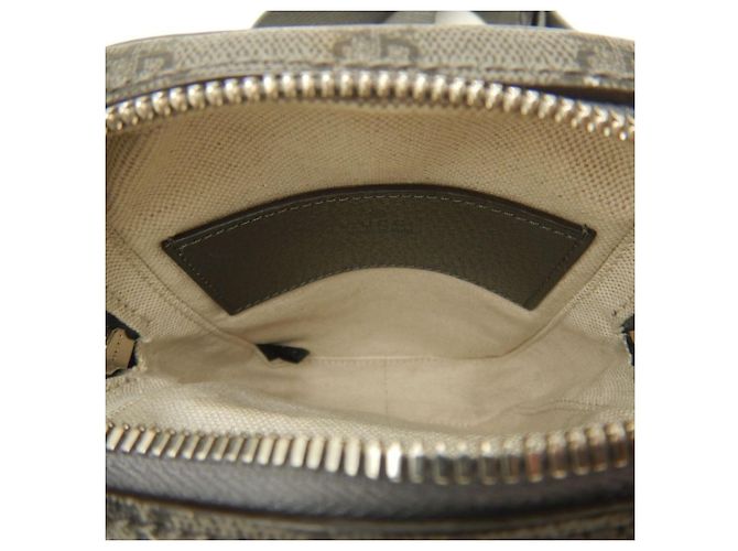 Gucci GG Supreme Sling Bag Brown - view 17