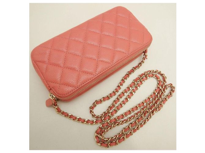 Borsa a tracolla Chanel in pelle di vitello granulata rosa - vista 3
