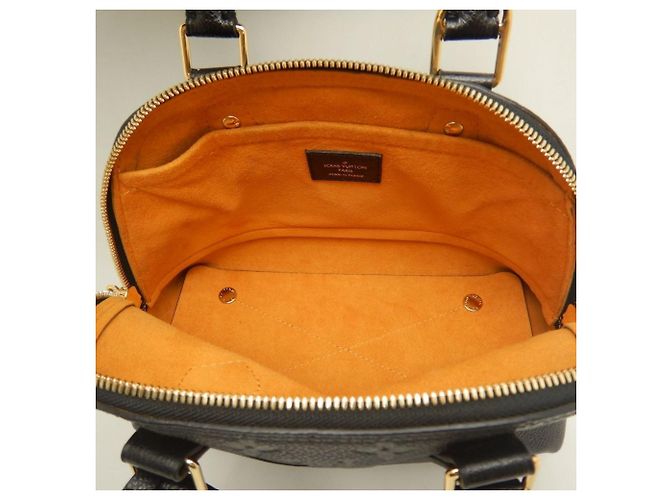 Borsa Louis Vuitton Empreinte Neo Alma BB Nero - vista 4