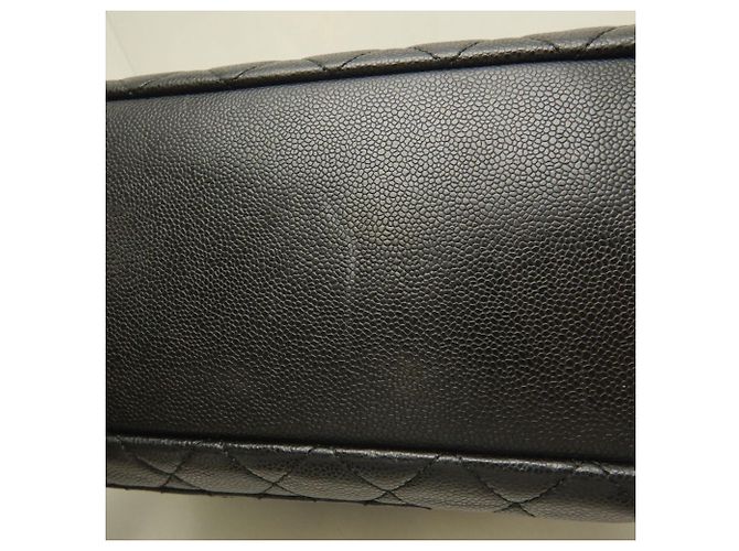 Timeless Borsa Tote Chanel in pelle di vitello martellata nera con catena Nero - vista 16