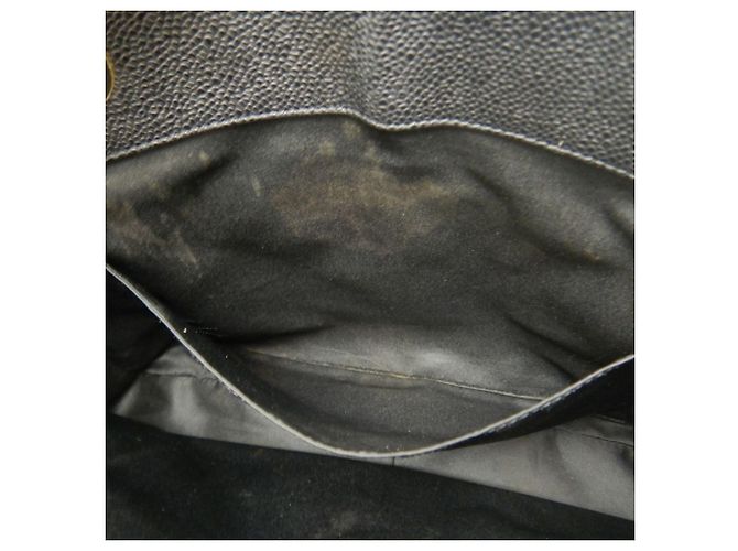 Timeless Borsa Tote Chanel in pelle di vitello martellata nera con catena Nero - vista 23