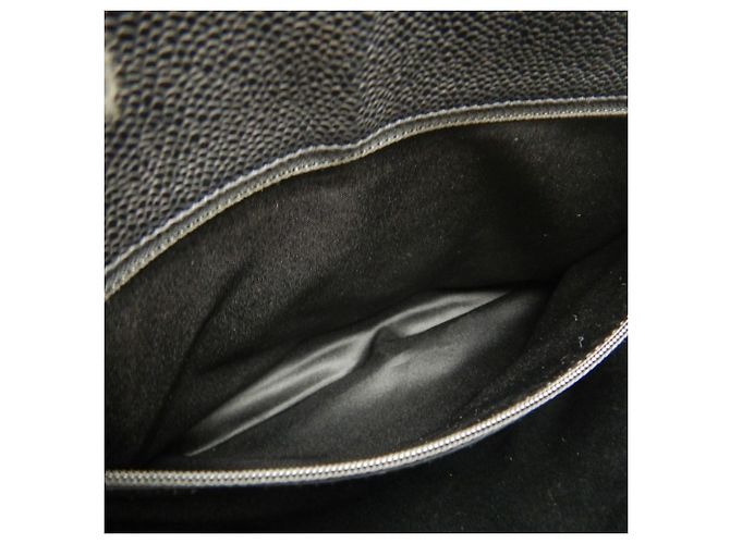 Timeless Borsa Tote Chanel in pelle di vitello martellata nera con catena Nero - vista 24