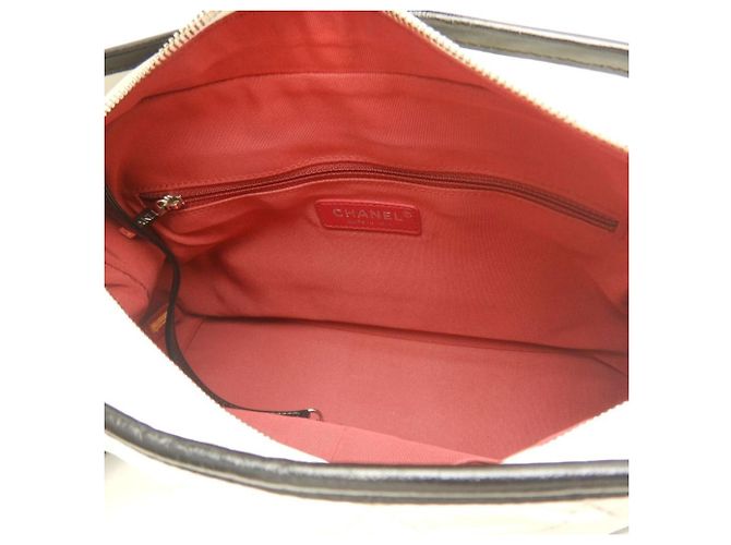 Borsa a Spalla Gabrielle de Chanel Nero Bianco - vista 5