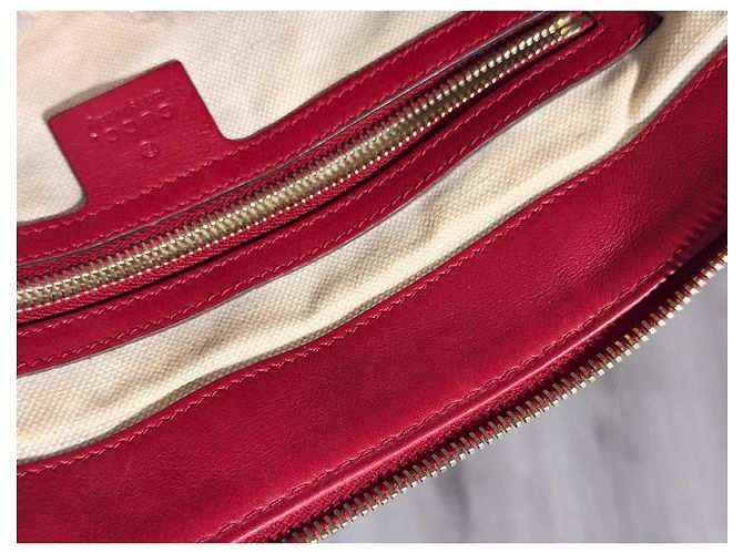 Borsa Gucci in pelle rossa con monogramma GG Rosso - vista 4