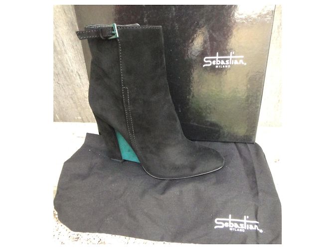 Stivaletti Sebastian in scamosciato nero - vista 6