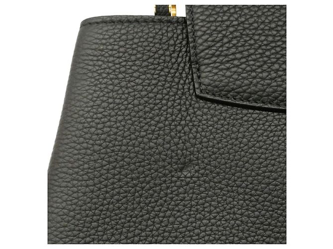 Borsa Louis Vuitton Capucines MM Nero - vista 6