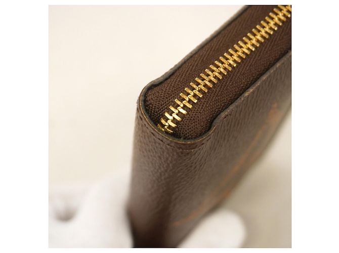 Monogram Giant Zippy de Louis Vuitton Castaño - vista 6