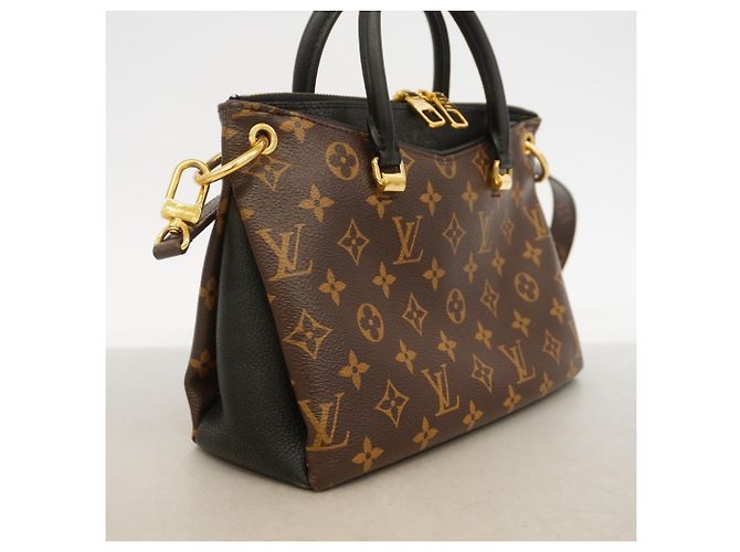 Borsa Louis Vuitton Monogram Pallas BB Nero - vista 2