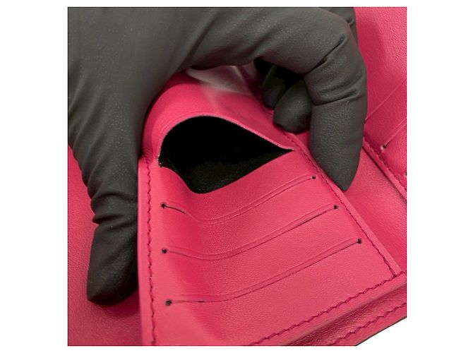 Louis Vuitton Portefeuille Capucines Compact Leder Dreifach-Geldbörse Schwarz - Ansicht 9