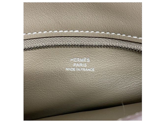 Borsa a tracolla Hermès in grigio Etoupe Taupe - vista 5