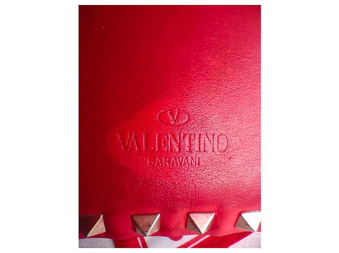 Borsa Tote Valentino Garavani Rockstud in pelle piccola, rossa - vista 16