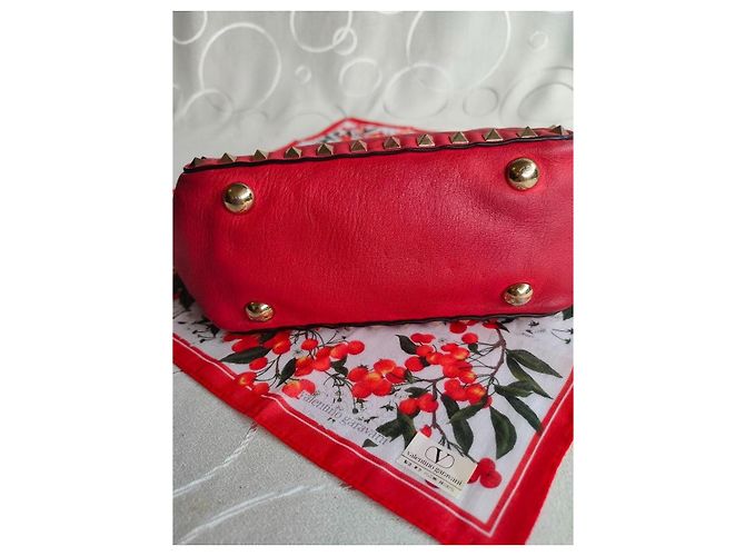 Borsa Tote Valentino Garavani Rockstud in pelle piccola, rossa - vista 19