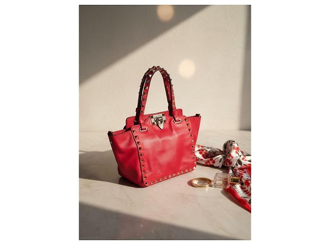 Borsa Tote Valentino Garavani Rockstud in pelle piccola, rossa - vista 2