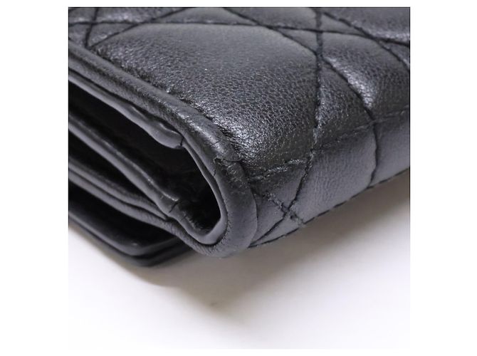 Christian Dior Lady Cannage Compact Wallet aus Lammfell Schwarz - Ansicht 9