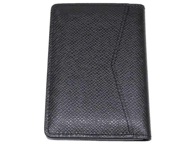 Louis Vuitton Taiga Leather Card Case Black - view 6