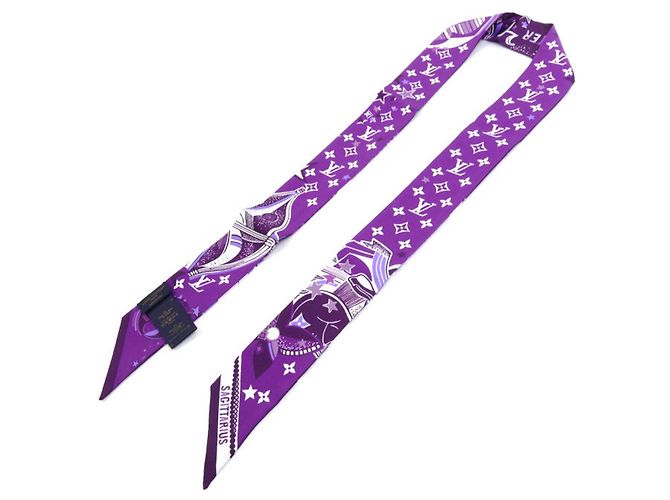 Lenço Louis Vuitton Bandeau BB LV Star Sign Sagittarius Roxo - vista 3