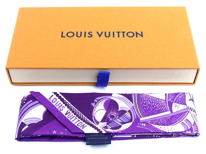 Lenço Louis Vuitton Bandeau BB LV Star Sign Sagittarius Roxo - vista 5