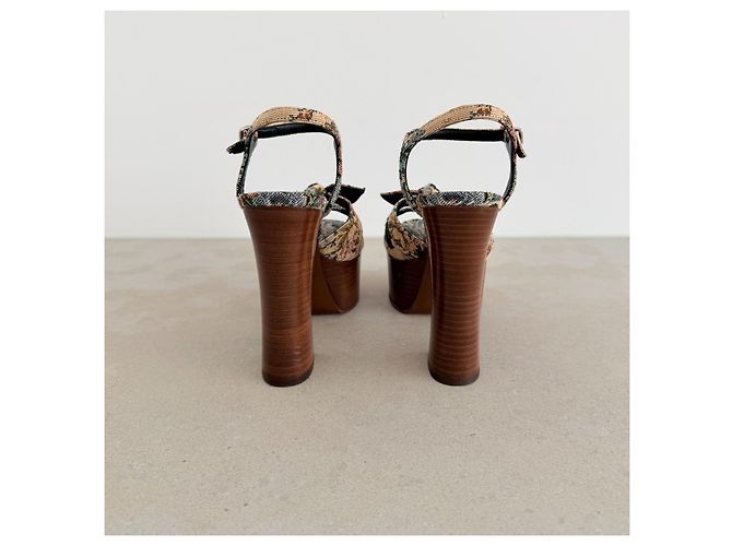 Sandali con plateau "Candy" in tappezzeria floreale Saint Laurent Paris Multicolore - vista 5