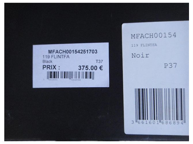 Botas de cano curto de couro preto com tachas Maje - vista 9