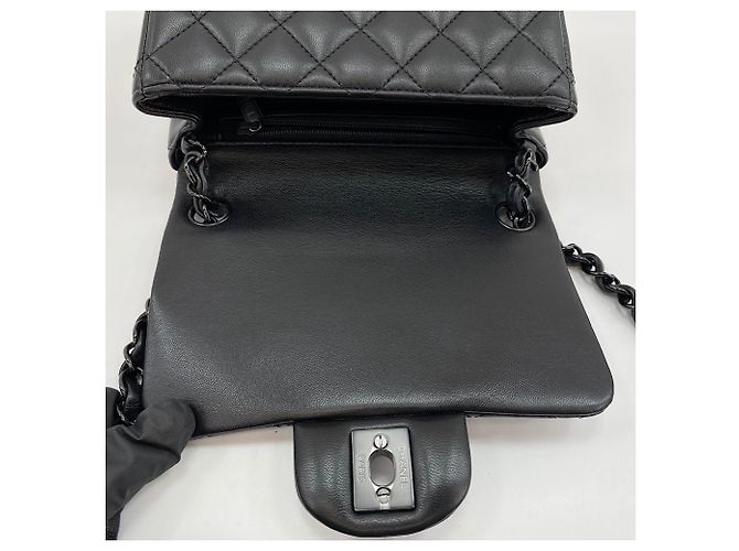 Borsa a Spalla Chanel Mini Matelassé Nero - vista 11