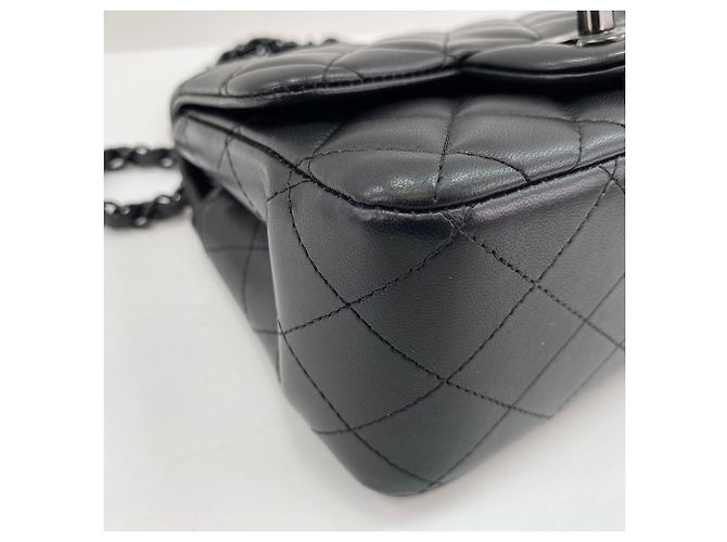 Borsa a Spalla Chanel Mini Matelassé Nero - vista 8