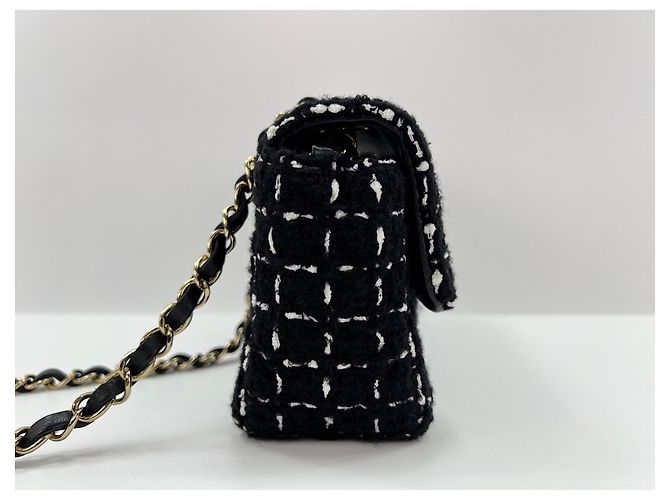 Borsa a Spalla Chanel Mini Matelassé Nero - vista 6