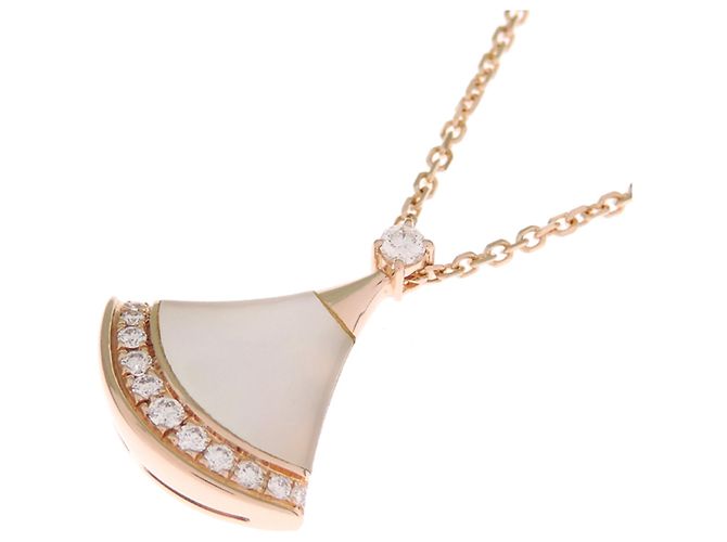 Bulgari Collana Diva Dream in madreperla e diamante Bvlgari Rosa Bianco - vista 2