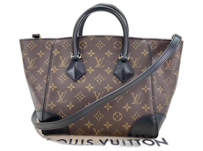 Borsa Louis Vuitton Phoenix PM Marrone - vista 20