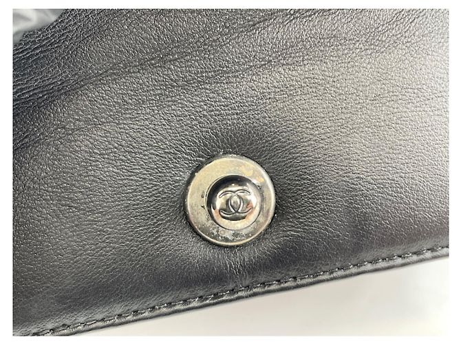 Borsa Chanel Boy Shoulder Bag in nero - vista 13