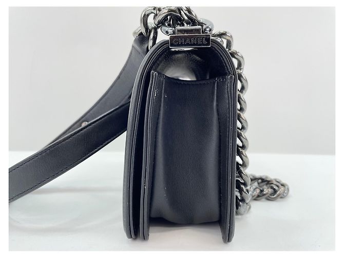 Borsa Chanel Boy Shoulder Bag in nero - vista 4