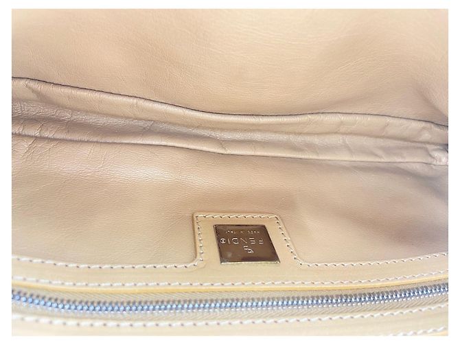 Borsa a secchiello Fendi Mamma Beige - vista 12