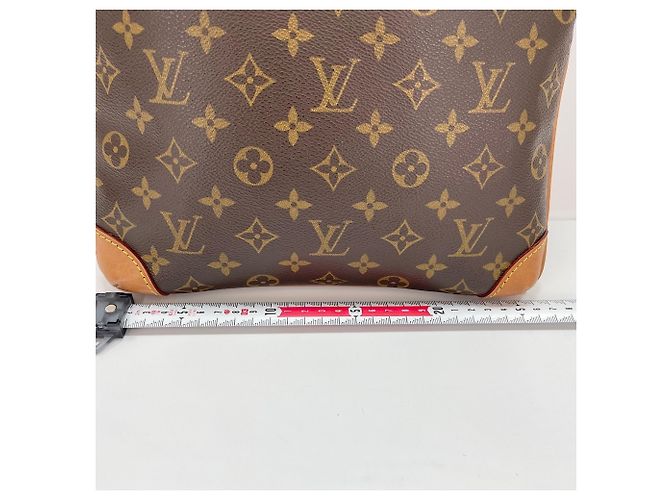 Borsa a Spalla Louis Vuitton Coussin GM Marrone - vista 4
