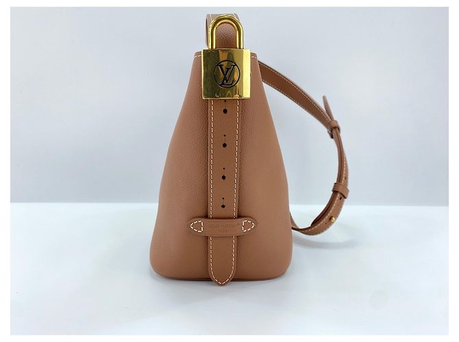 Borsa a spalla Louis Vuitton Lowkey All-In Marrone - vista 5