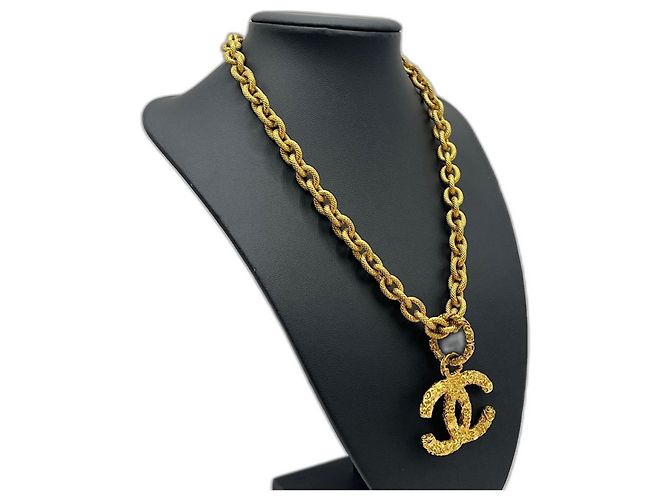Collana Chanel Coco Mark in lava con placcatura in oro D'oro - vista 2