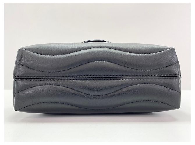 Borsa a Spalla Louis Vuitton Hold Me, Nero - vista 5