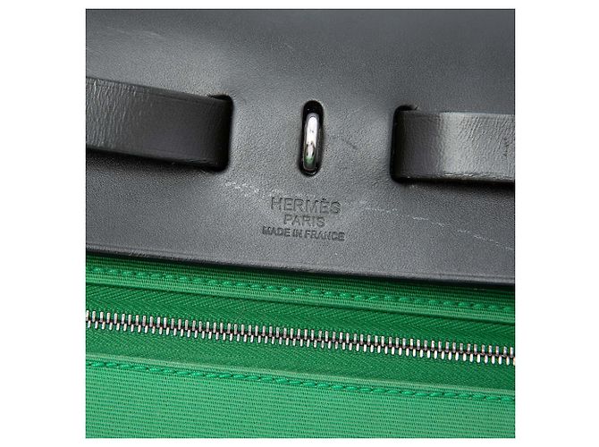 Hermès Herbag Zip 31 in tela militare verde e pelle vachette Hunter - vista 5