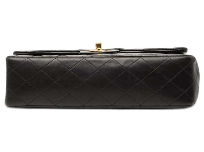 Chanel Black Medium Classic Lambskin Double Flap Nero - vista 3