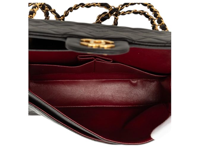 Chanel Black Medium Classic Lambskin Double Flap Nero - vista 4