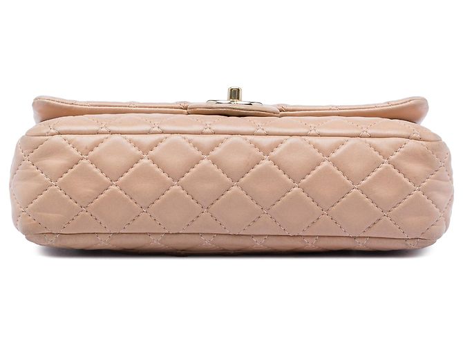 Chanel Brown Medium Classic Lambskin Double Flap Marrone Carne - vista 3