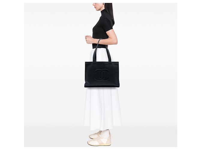 Tote Chanel Black CC Caviar Nero - vista 5