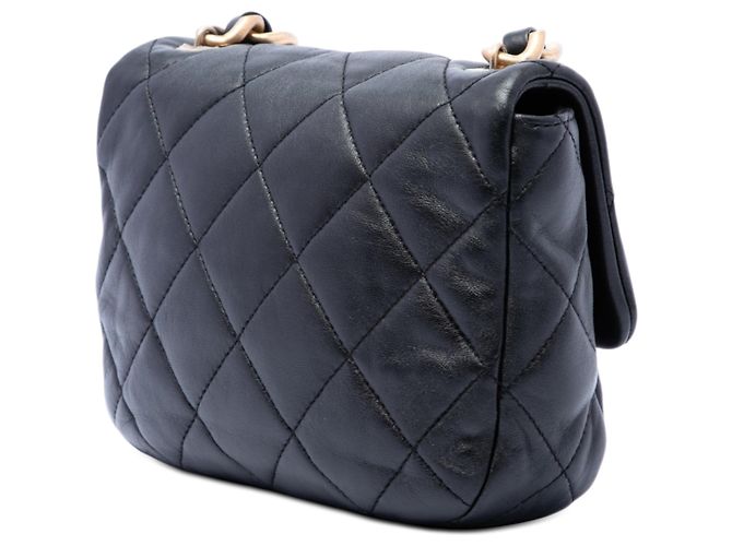 Chanel Black Mini Quilted Lambskin Candy Chain Flap Nero - vista 2