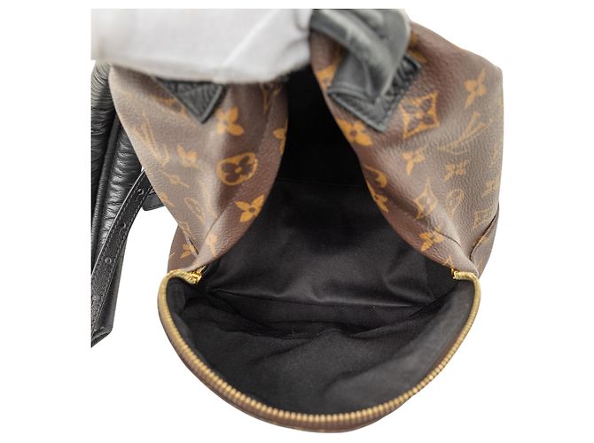 Louis Vuitton Marrone Monogram Reverse Palm Springs PM - vista 4